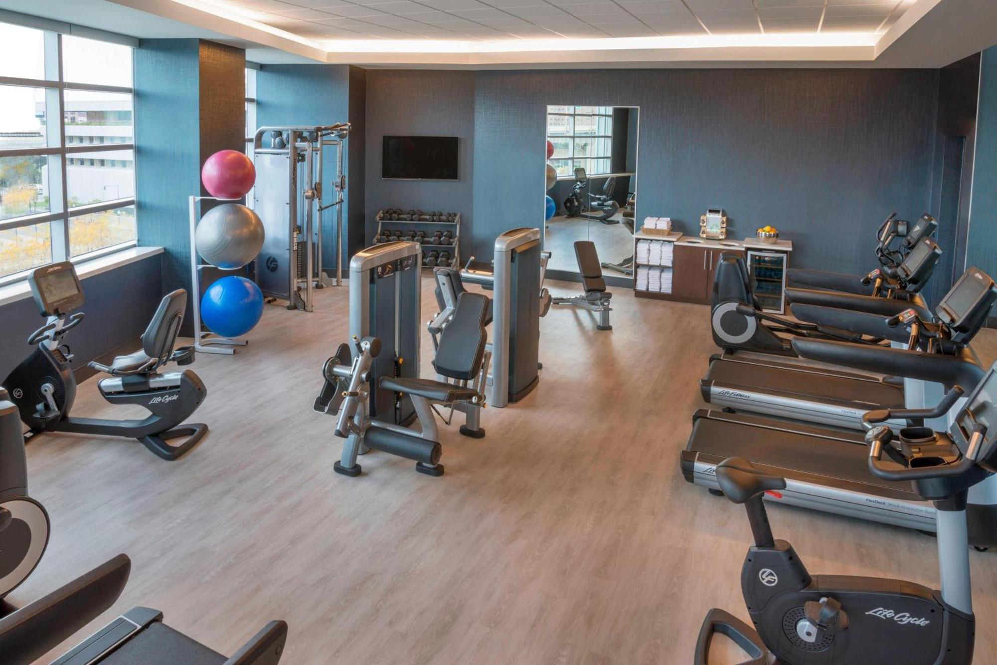 Buffalo Marriott At Lecom Harborcenter Buitenkant foto