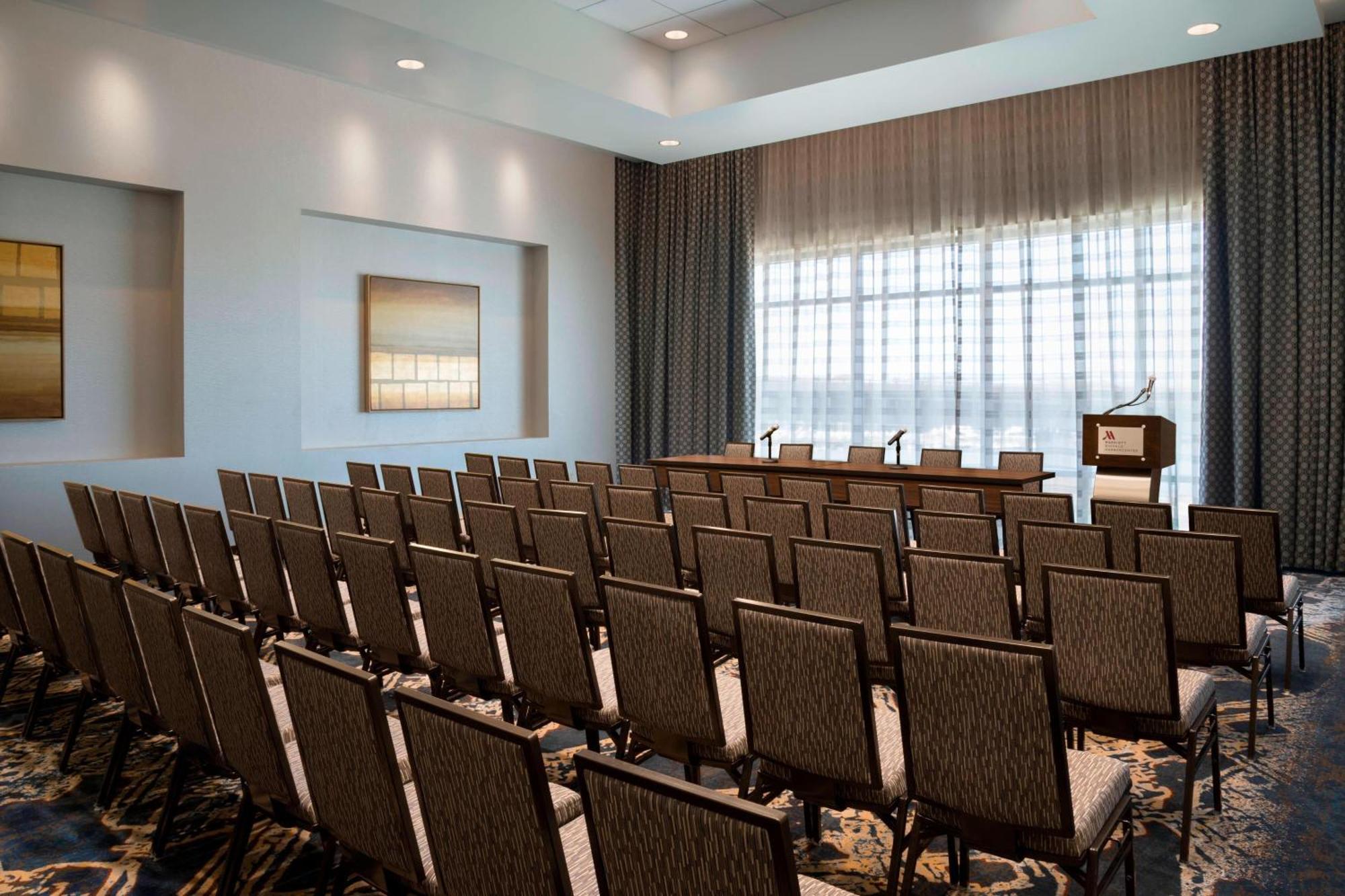 Buffalo Marriott At Lecom Harborcenter Buitenkant foto
