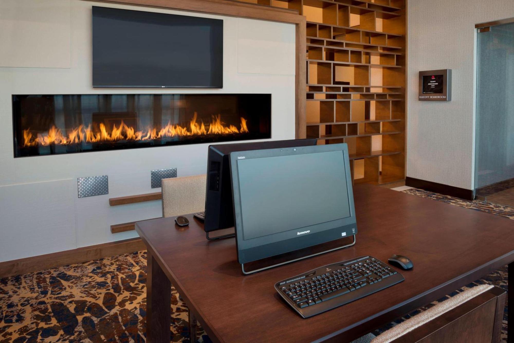 Buffalo Marriott At Lecom Harborcenter Buitenkant foto