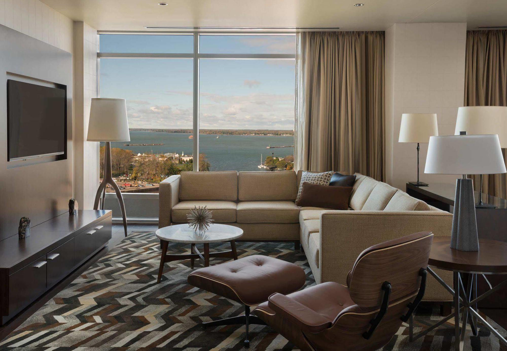 Buffalo Marriott At Lecom Harborcenter Buitenkant foto