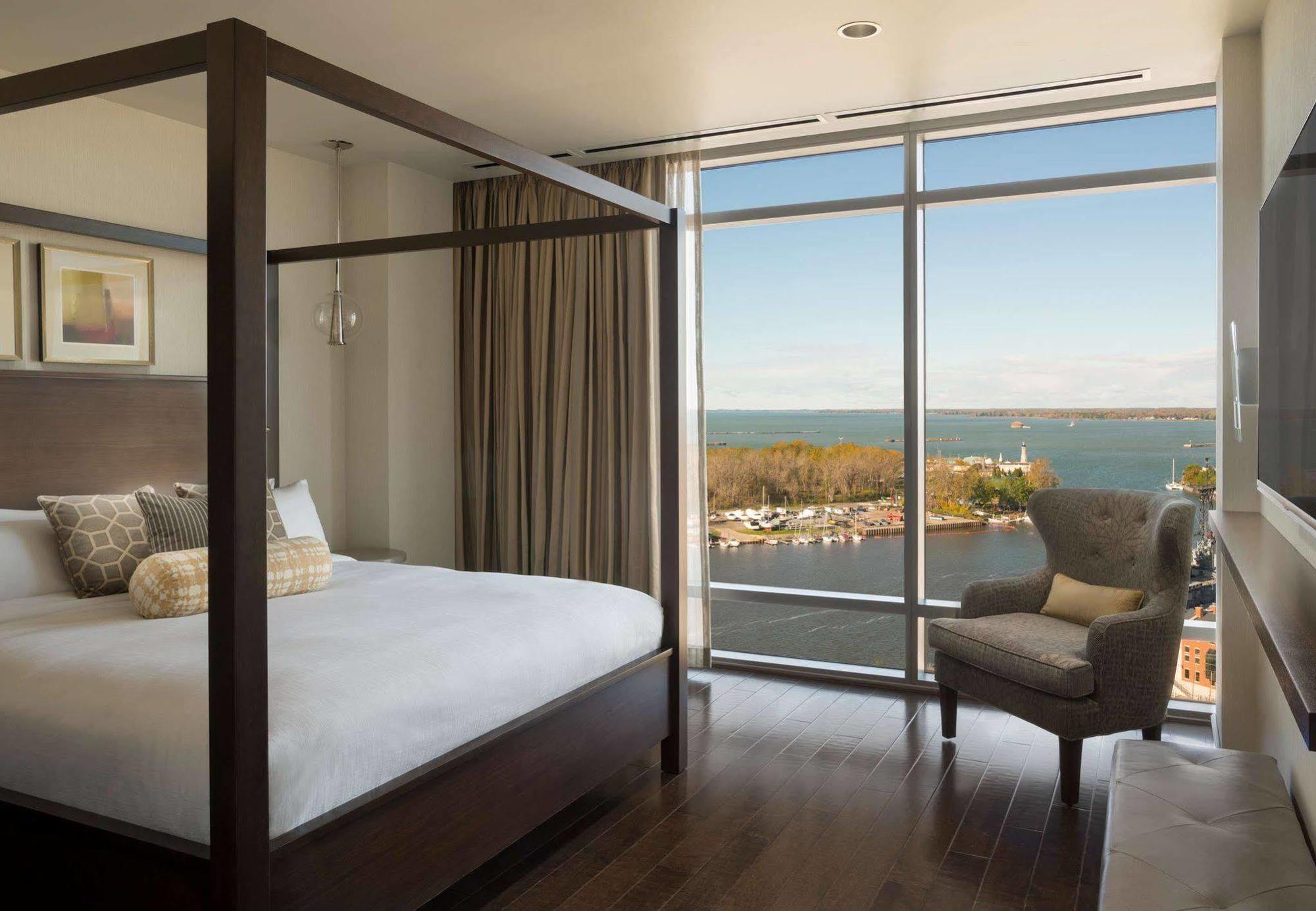 Buffalo Marriott At Lecom Harborcenter Buitenkant foto